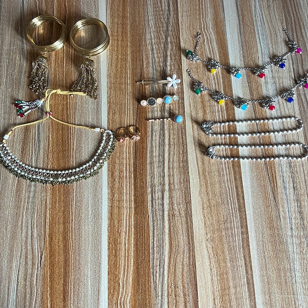 Jewelry bundle 1